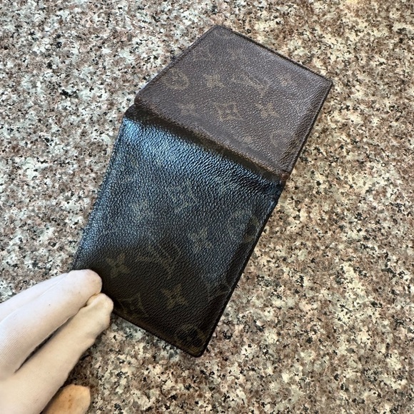 - Louis Vuitton, men's monogram, bifold, wallet, vintage - Picture 4 of 15